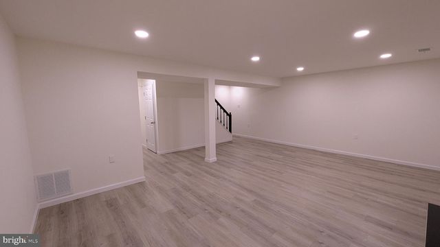 3015 BROMLEY CT, Woodbridge, VA 22192