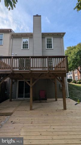 3015 BROMLEY CT, Woodbridge, VA 22192