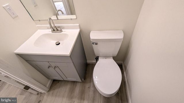 3015 BROMLEY CT, Woodbridge, VA 22192