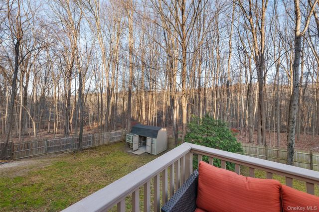 1400 Chatham Lane, Yorktown Heights, NY 10598