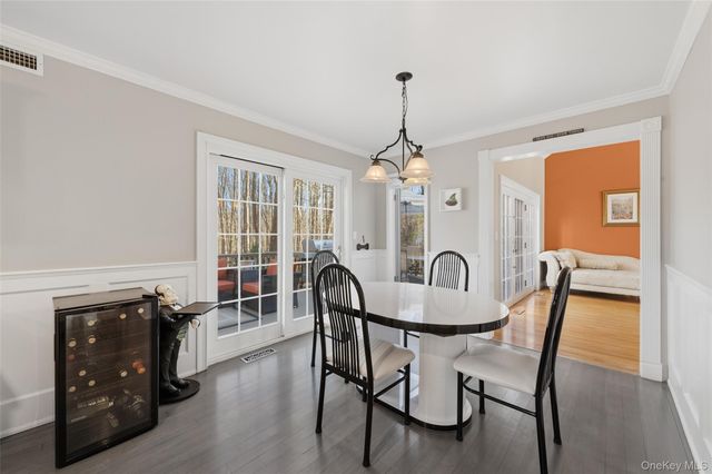 1400 Chatham Lane, Yorktown Heights, NY 10598