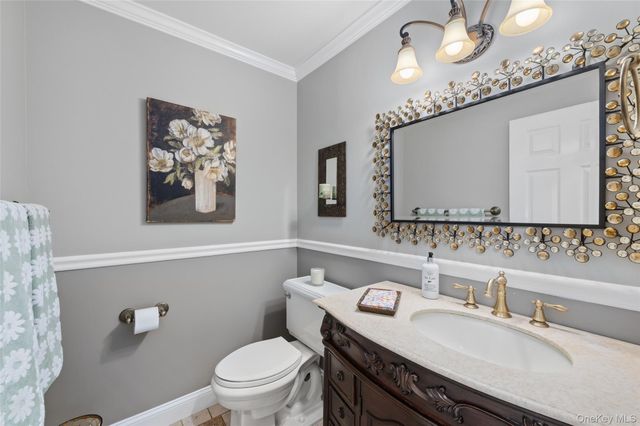 1400 Chatham Lane, Yorktown Heights, NY 10598