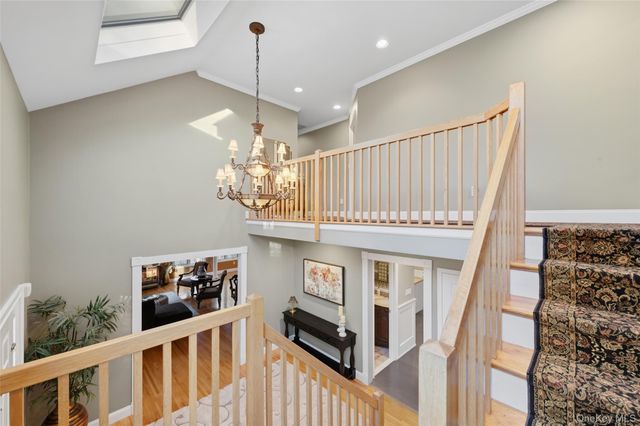 1400 Chatham Lane, Yorktown Heights, NY 10598