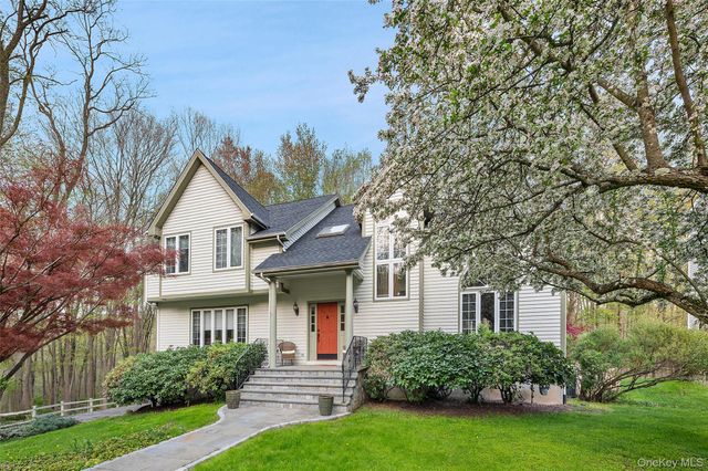 1400 Chatham Lane, Yorktown Heights, NY 10598