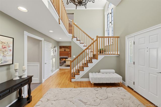 1400 Chatham Lane, Yorktown Heights, NY 10598