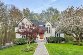 1400 Chatham Lane, Yorktown Heights, NY 10598