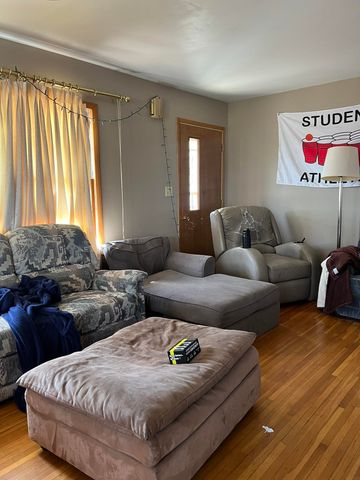 310 Volga Street, Fayette, IA 52142