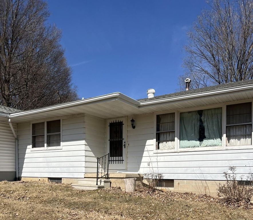 310 Volga Street, Fayette, IA 52142