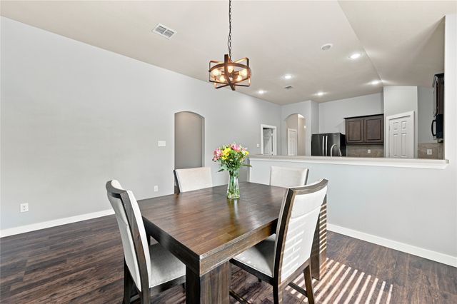 1558 Nottingham Drive, Lancaster, TX 75134