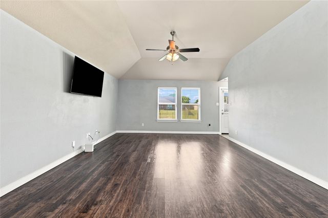 1558 Nottingham Drive, Lancaster, TX 75134