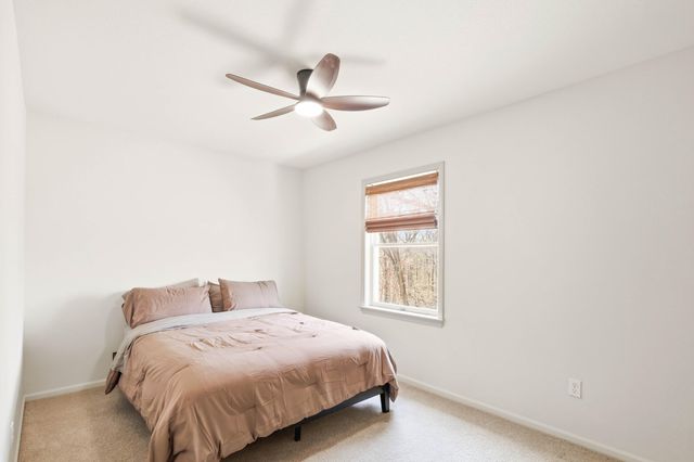 5121 N ROUTE E, Columbia, MO 65202