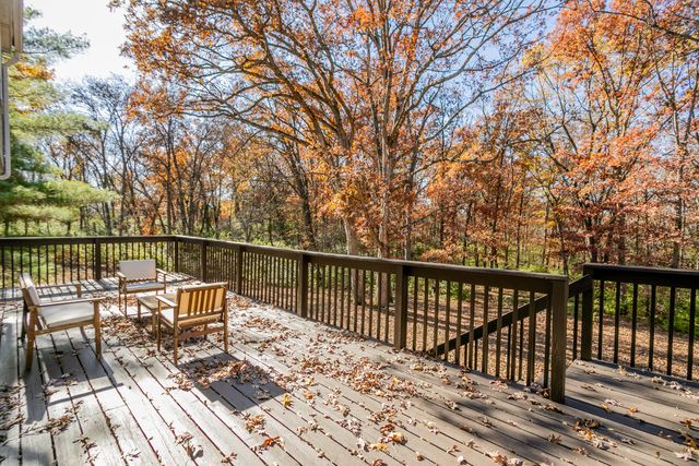 5121 N ROUTE E, Columbia, MO 65202