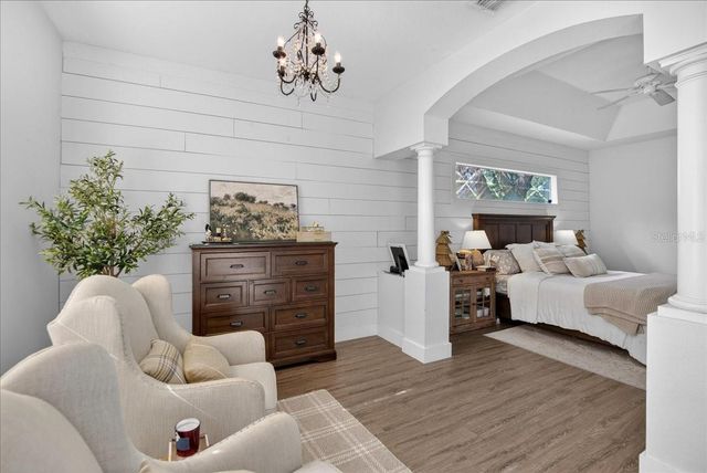 4423 MERRICK RUN LANE, Valrico, FL 33596