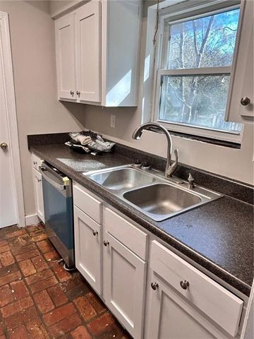 4577 Emerald E Drive, Mobile, AL 36619