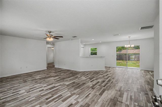 6197 NW 61ST STREET, Ocala, FL 34482