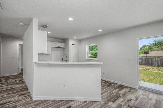 6197 NW 61ST STREET, Ocala, FL 34482