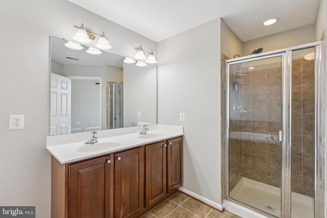 16 VANBURGH CT, Stafford, VA 22554