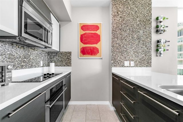 55 SE 6th St 3101, Miami, FL 33131