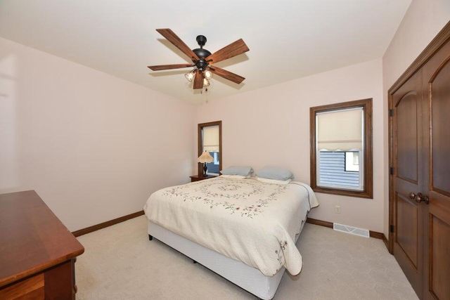 W269N2762 Lelah AVENUE, Pewaukee, WI 53072