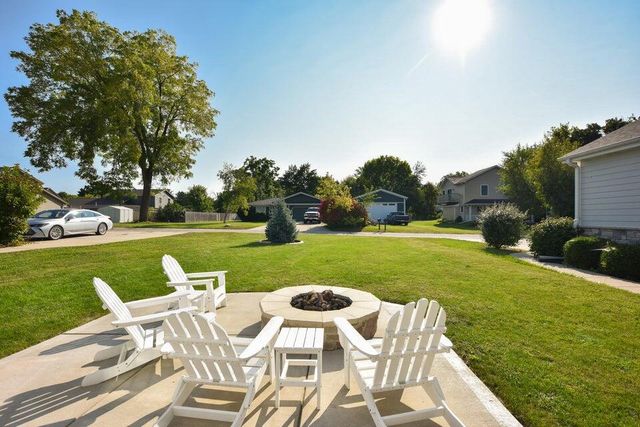 W269N2762 Lelah AVENUE, Pewaukee, WI 53072