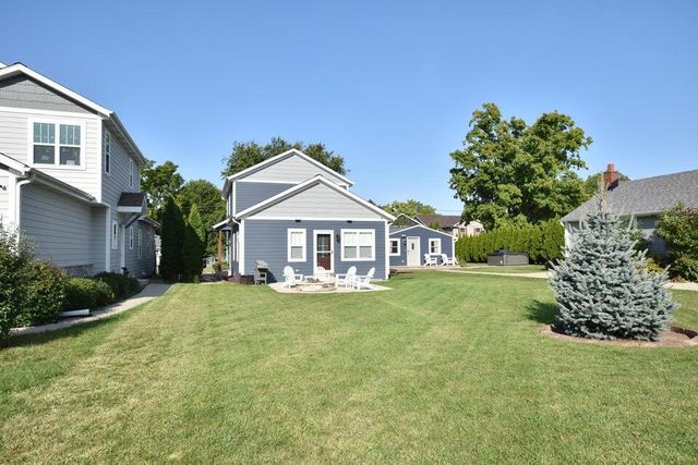 W269N2762 Lelah AVENUE, Pewaukee, WI 53072