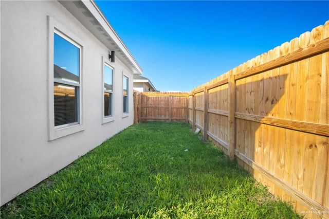 608 N Onyx Avenue 2, Edinburg, TX 78541