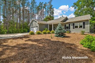 2360 E Mount Garfield Road, Fruitport Twp, MI 49444