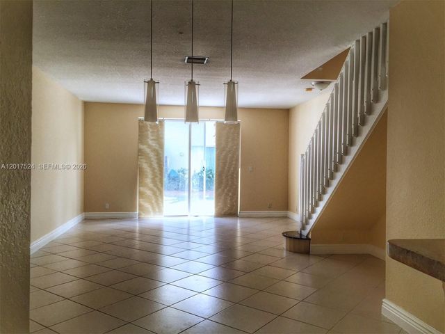2180 Ensenada Ter, Weston, FL 33327