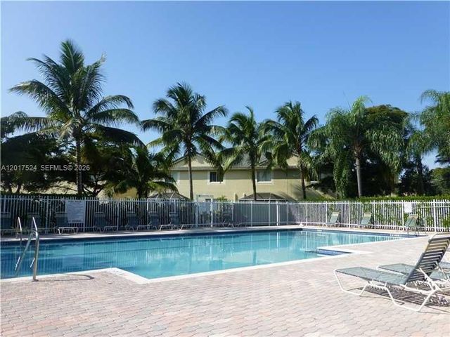 2180 Ensenada Ter, Weston, FL 33327