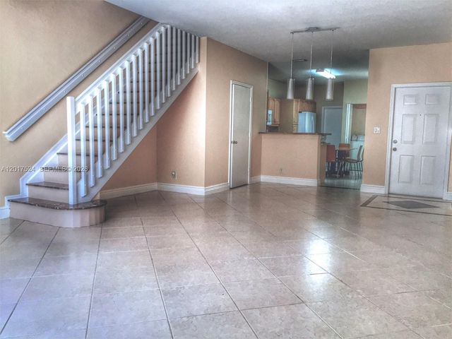 2180 Ensenada Ter, Weston, FL 33327
