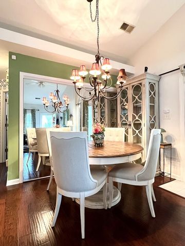 324 Northwind Dr, Hopkinsville, KY 42240