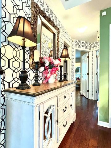 324 Northwind Dr, Hopkinsville, KY 42240