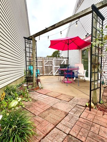 324 Northwind Dr, Hopkinsville, KY 42240