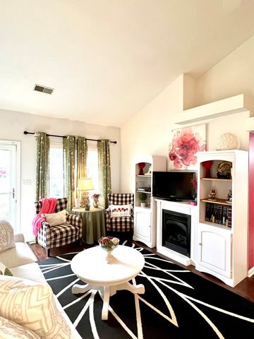 324 Northwind Dr, Hopkinsville, KY 42240