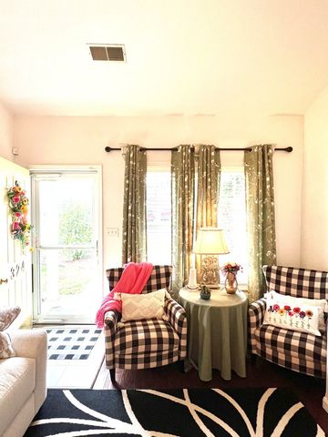 324 Northwind Dr, Hopkinsville, KY 42240