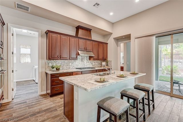 6803 Regency Crest Avenue, Las Vegas, NV 89148