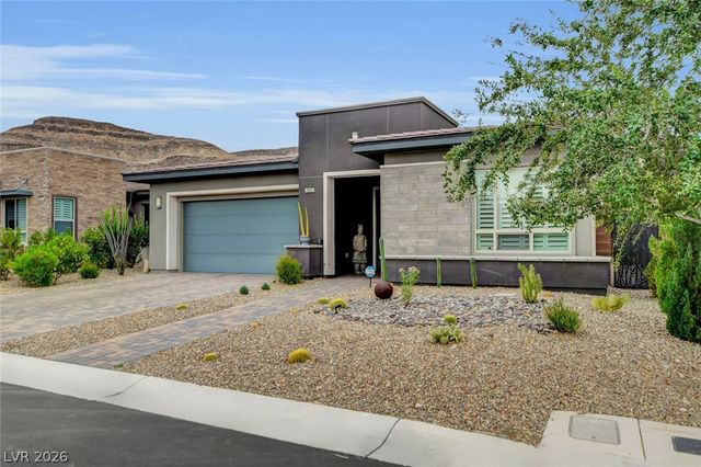 6803 Regency Crest Avenue, Las Vegas, NV 89148