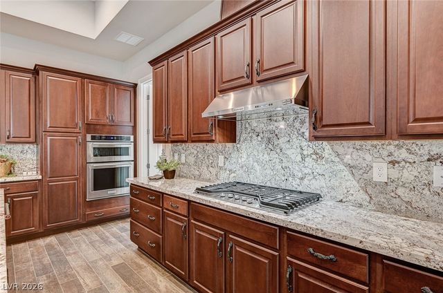 6803 Regency Crest Avenue, Las Vegas, NV 89148