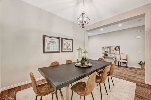 6803 Regency Crest Avenue, Las Vegas, NV 89148