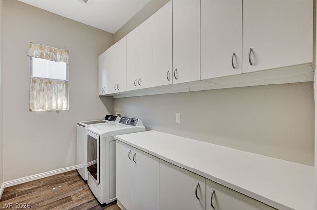 6803 Regency Crest Avenue, Las Vegas, NV 89148