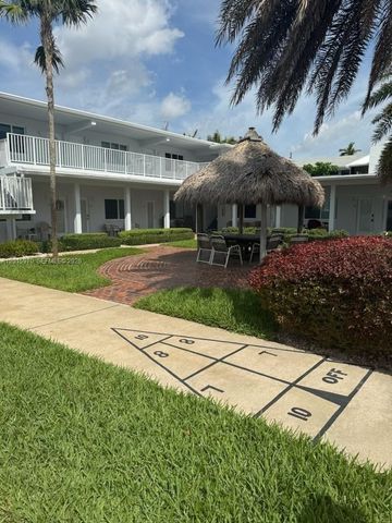 4228 N Ocean Dr 15, Lauderdale By The Sea, FL 33308