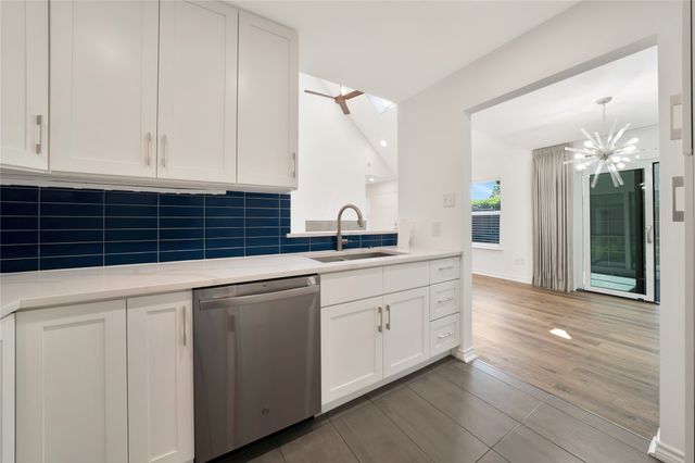 2909 Normandy Court, Euless, TX 76039