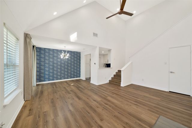 2909 Normandy Court, Euless, TX 76039