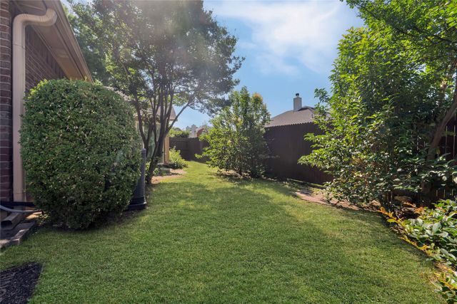 2909 Normandy Court, Euless, TX 76039
