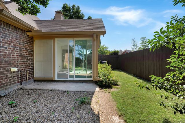 2909 Normandy Court, Euless, TX 76039