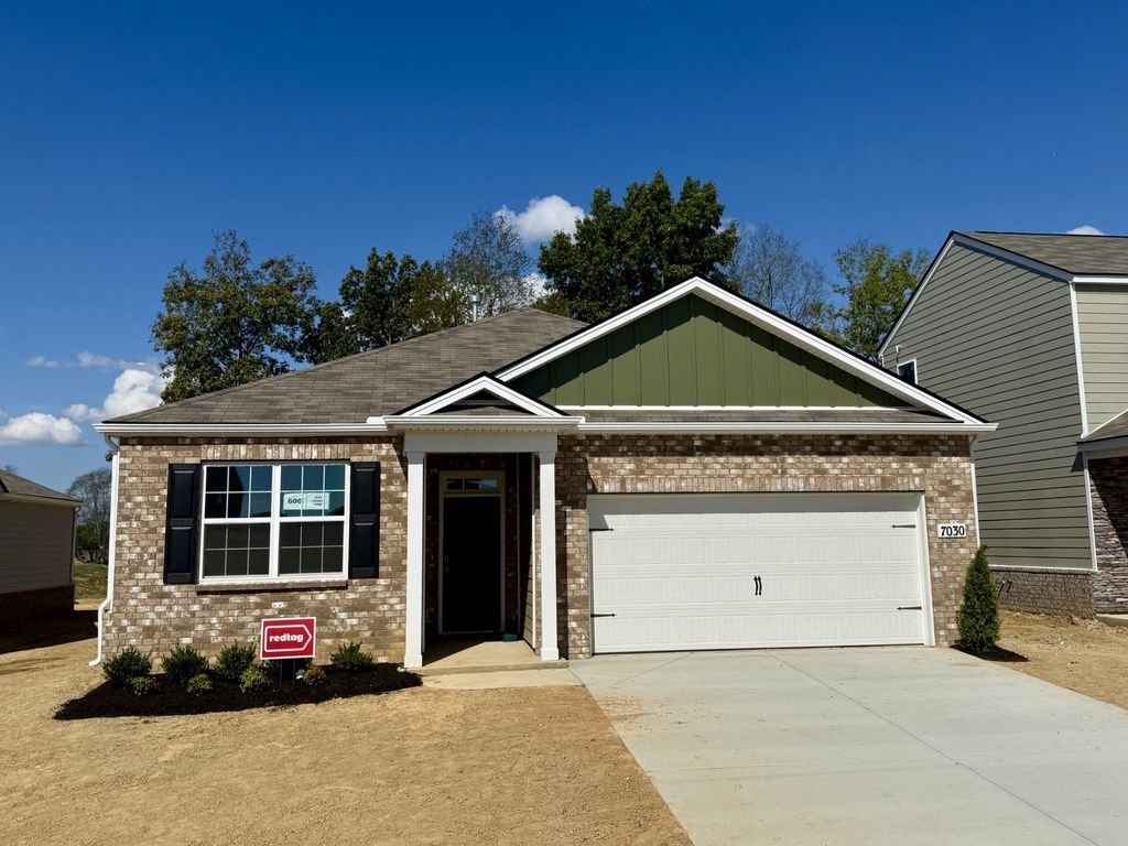 7030 Penny Lane, White House, TN 37188