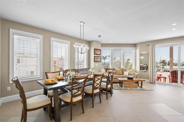 2201 AVENUE C, Bradenton Beach, FL 34217