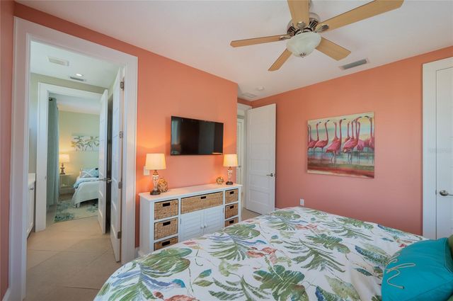 2201 AVENUE C, Bradenton Beach, FL 34217