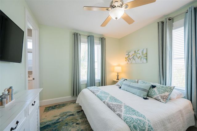 2201 AVENUE C, Bradenton Beach, FL 34217