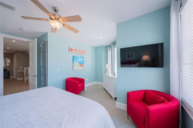 2201 AVENUE C, Bradenton Beach, FL 34217